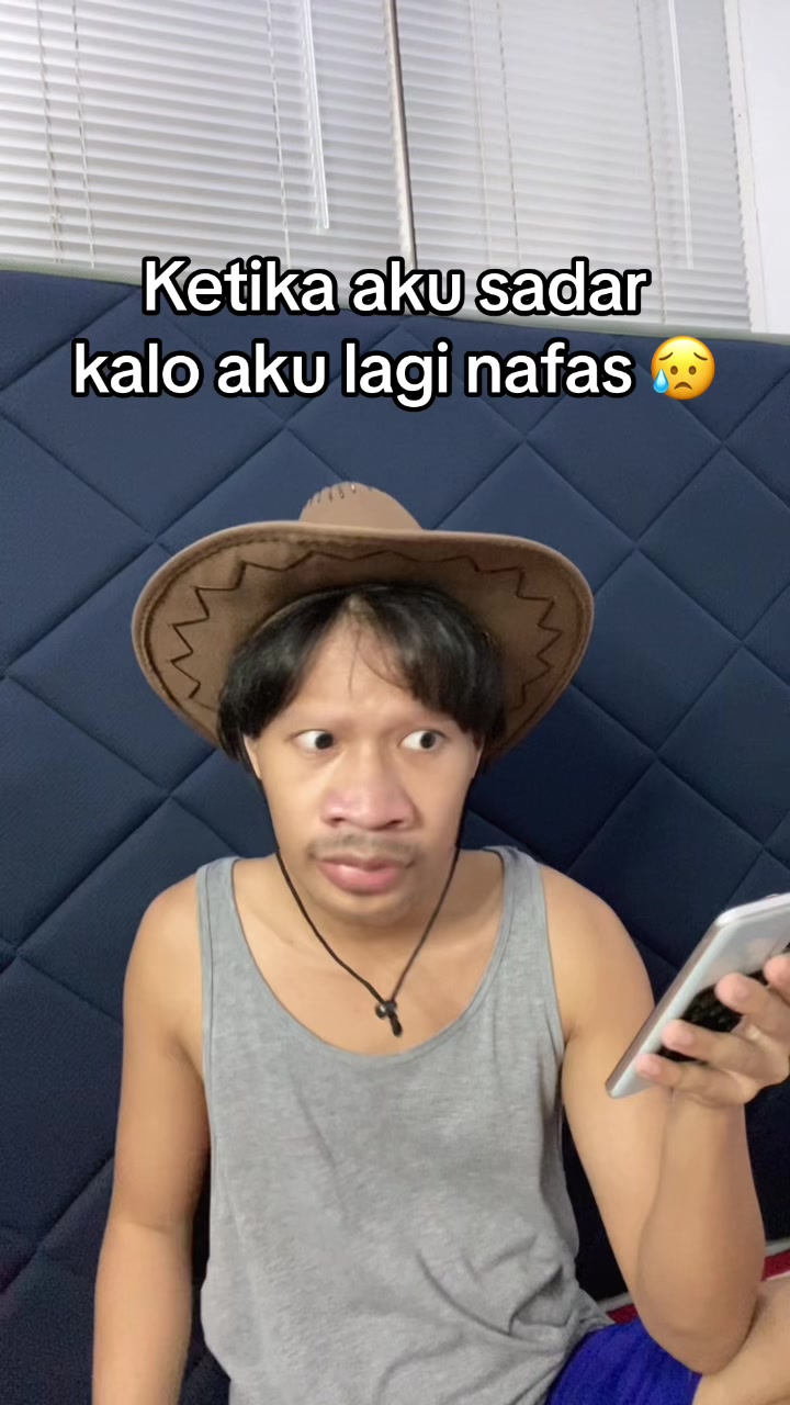 @YAYAT