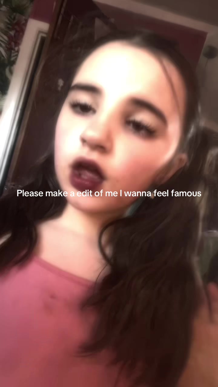@Lilly 💜🩷💜🩷🩷💜