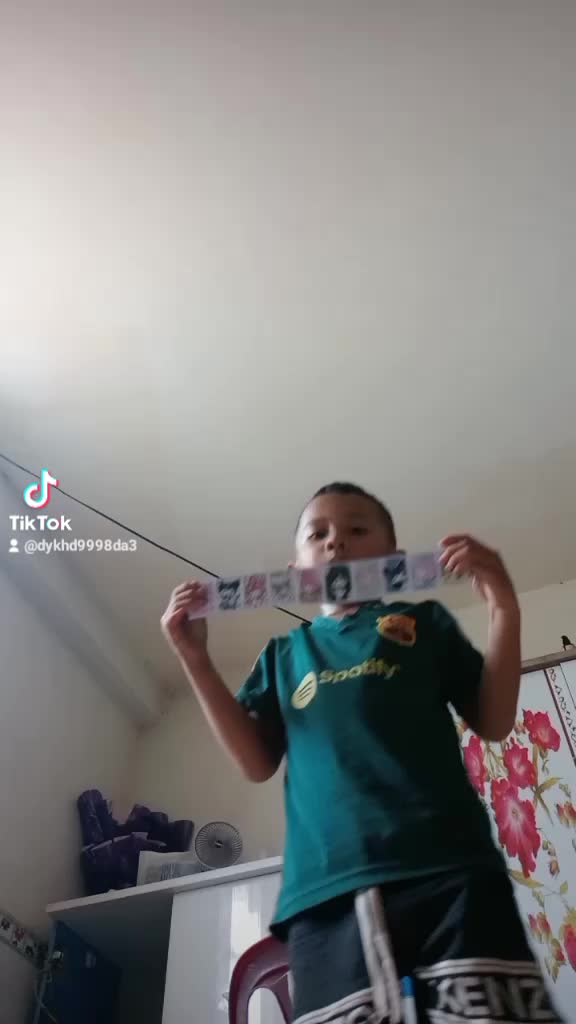 @ថៗ កមត