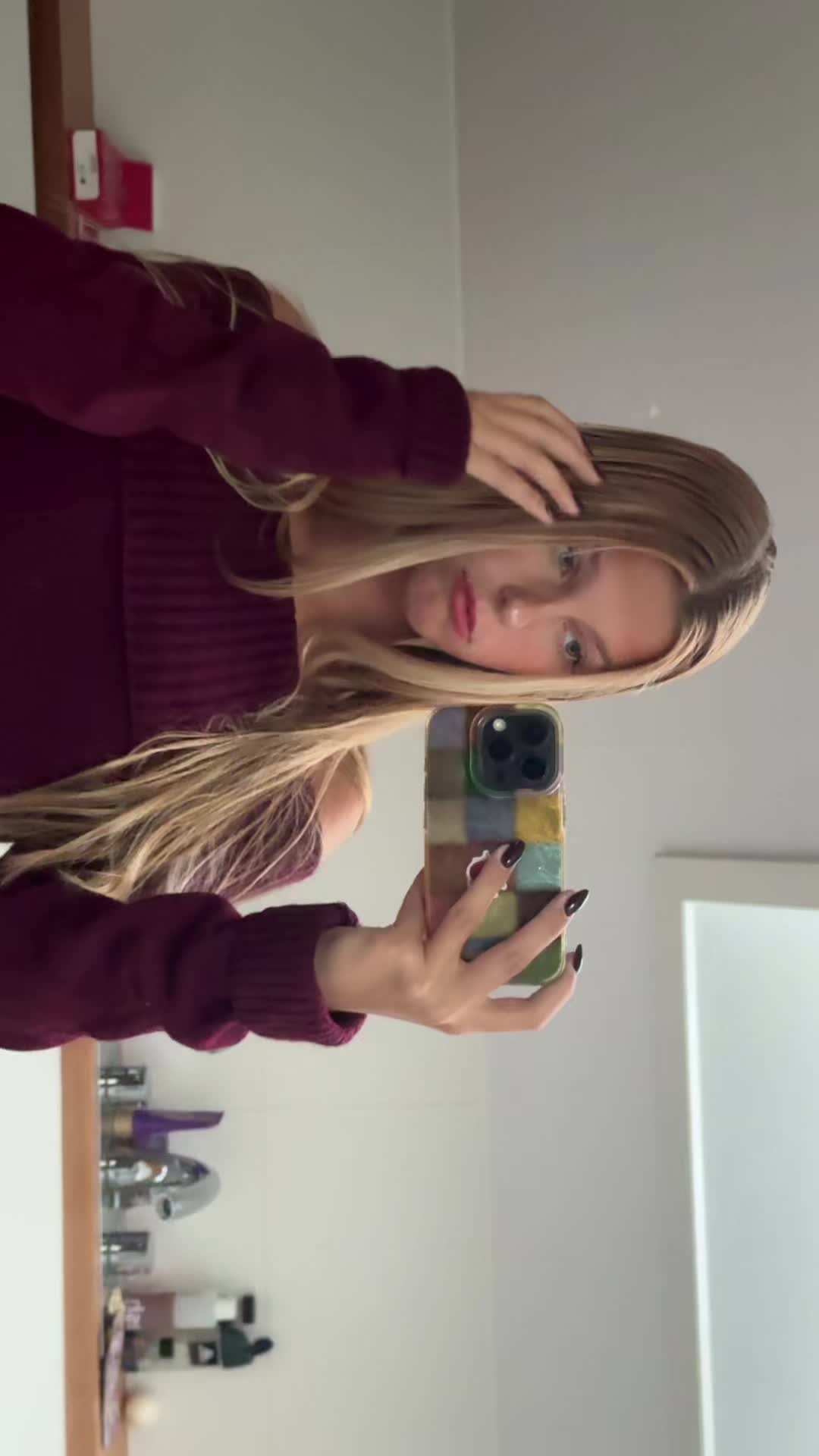 @emelieaway
