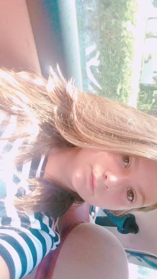@Amina-lamperi 😍❤️🌈