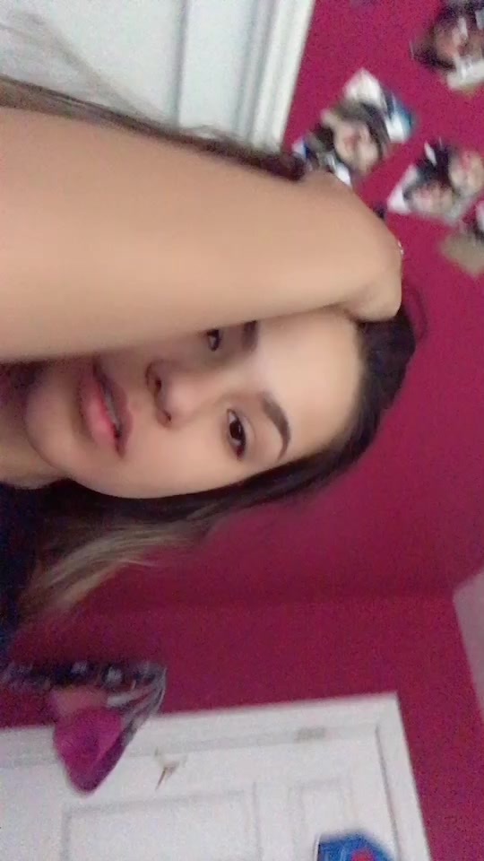 @Claudia😍🤞🏽