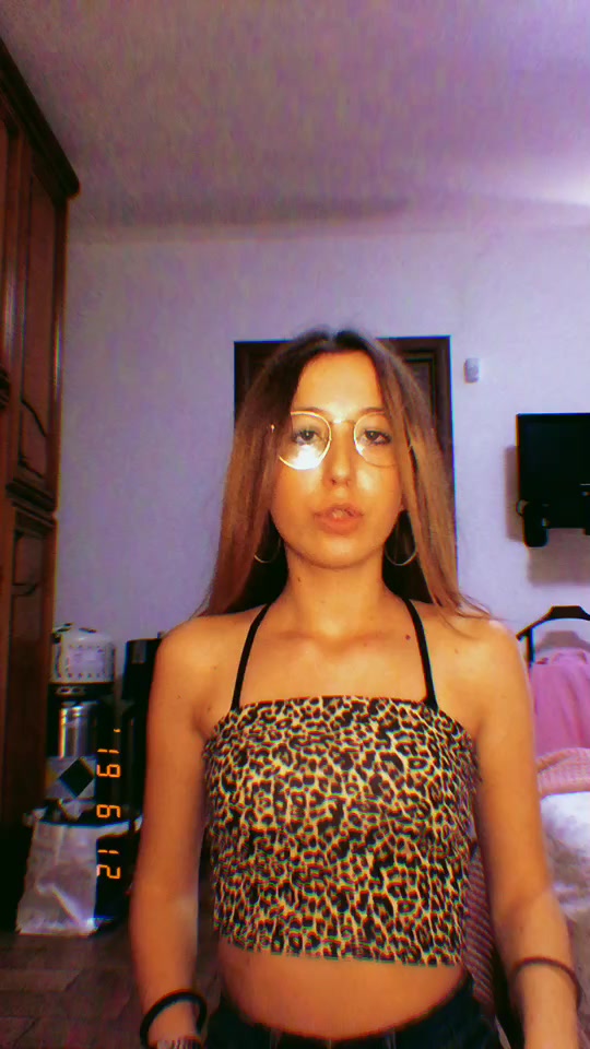 @Sofia🍁