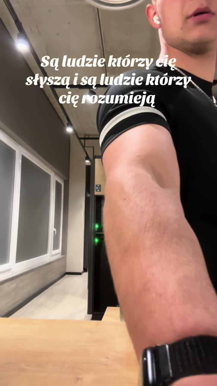 @Gabriel_Huszczka