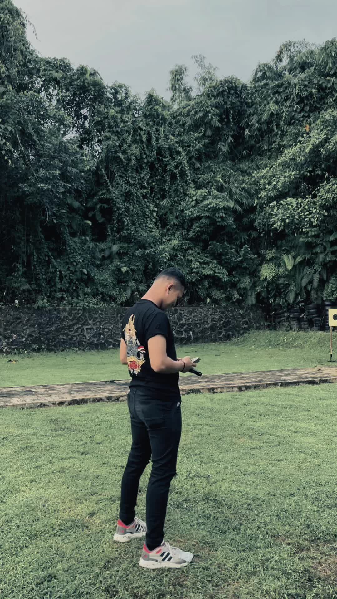 @Rayyy