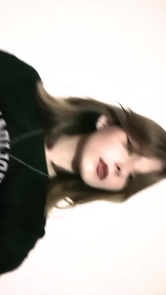 @Юльчик <3