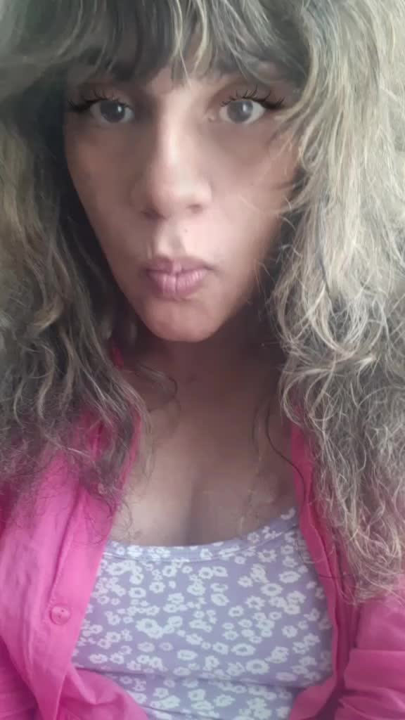 @Leighgally Blonde
