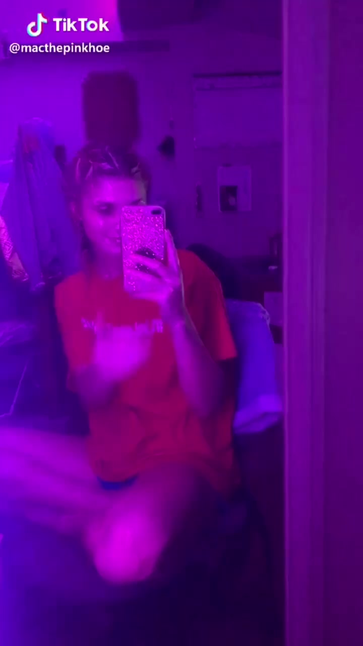 @Brooke/online!