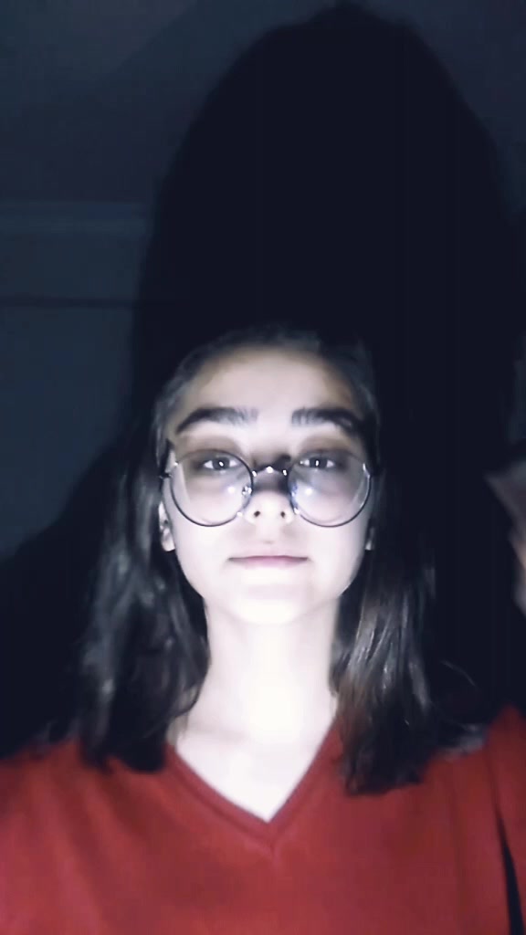 @Esmanur Bektaş ✌️👅