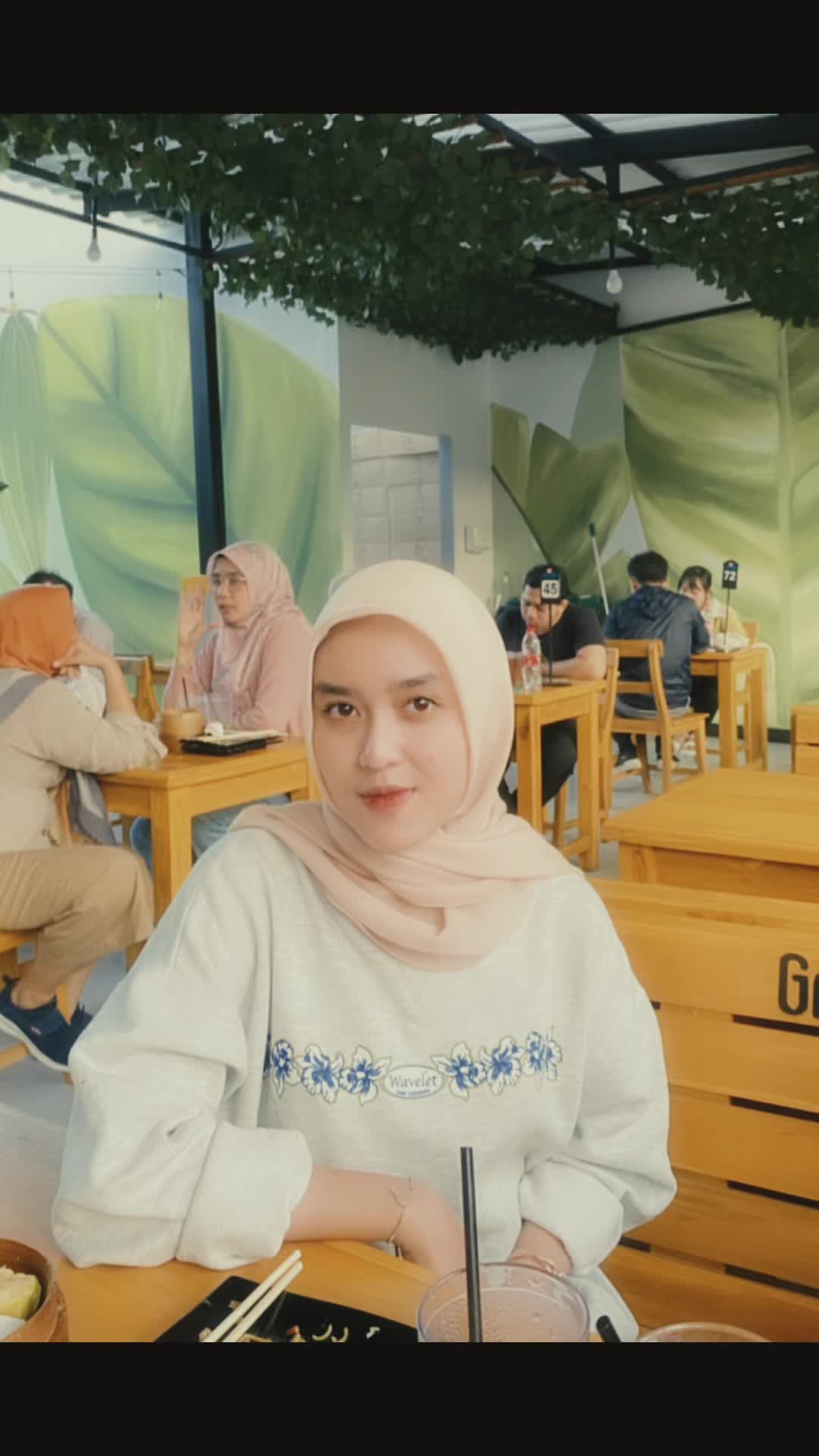 @Nella Adelia