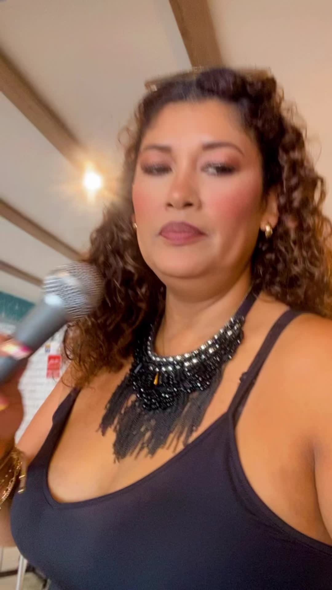 @Milagros Carrión Cantante