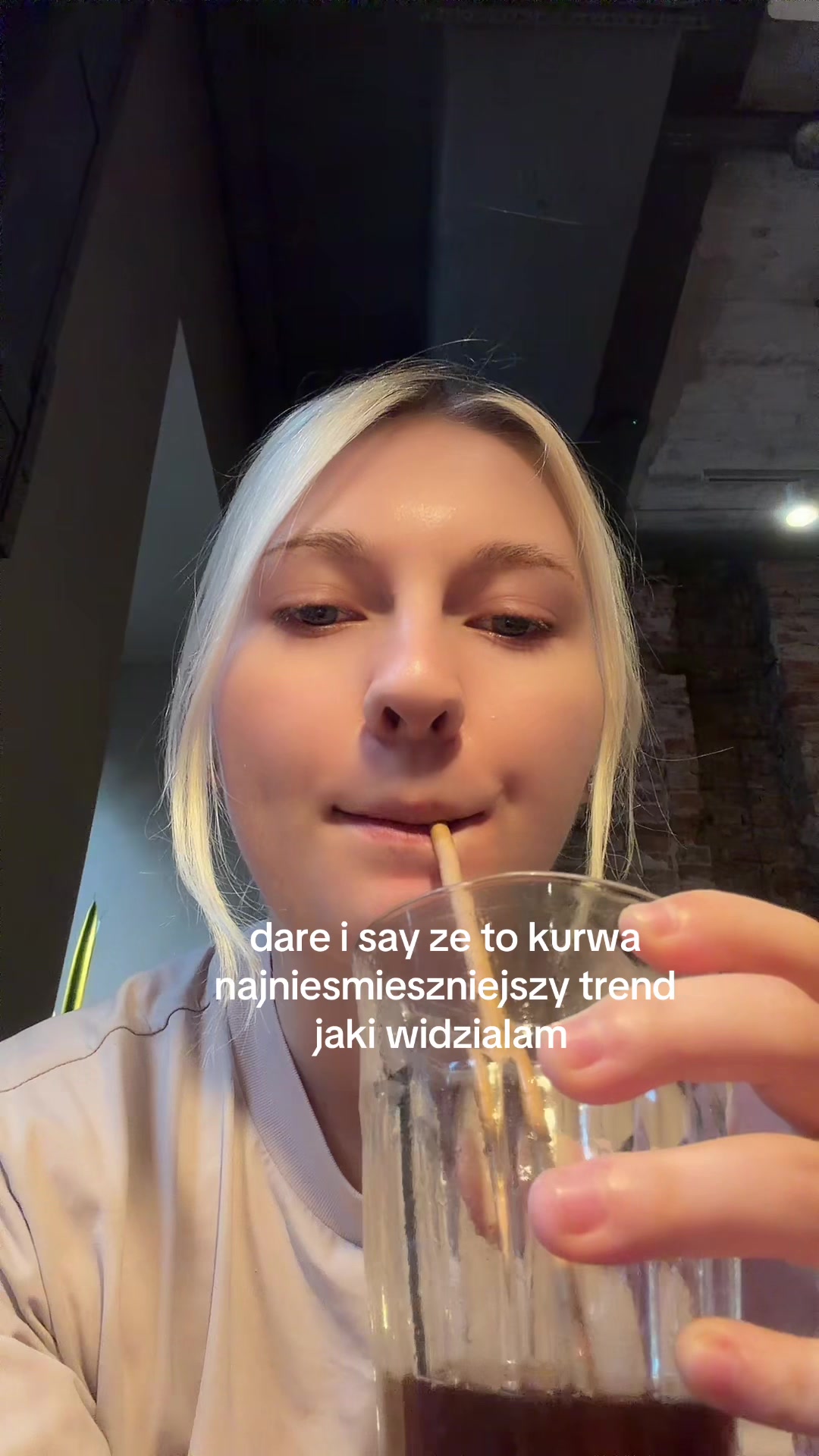 @janie_