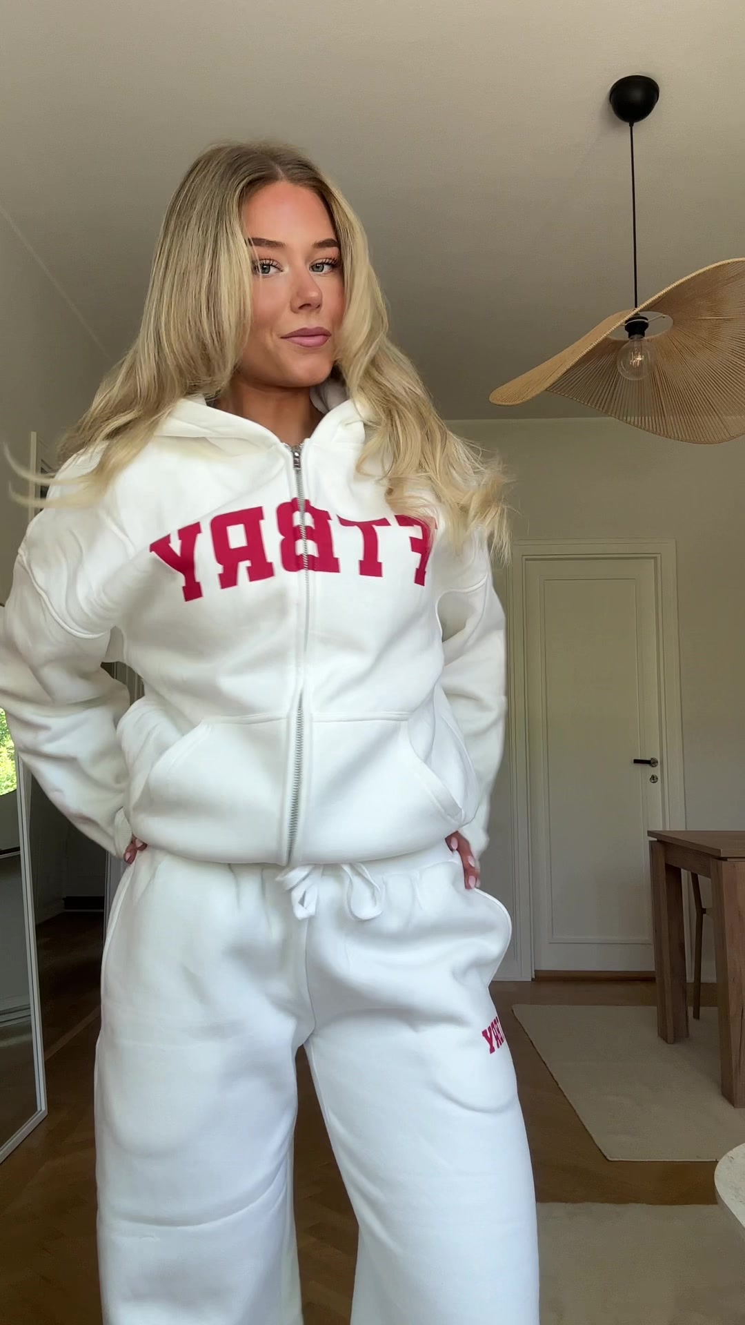 @Julia Pöyhönen