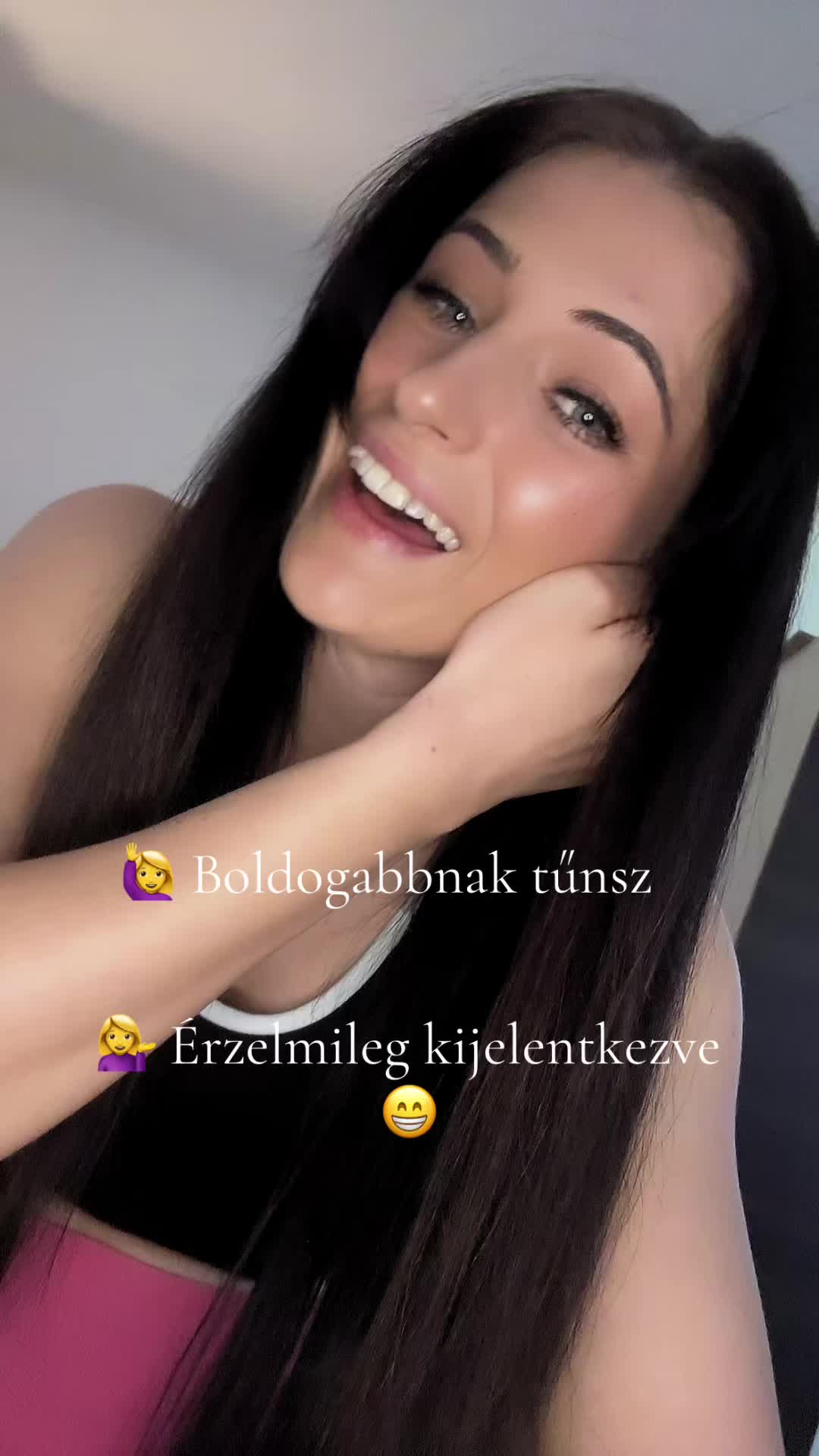@Eszter