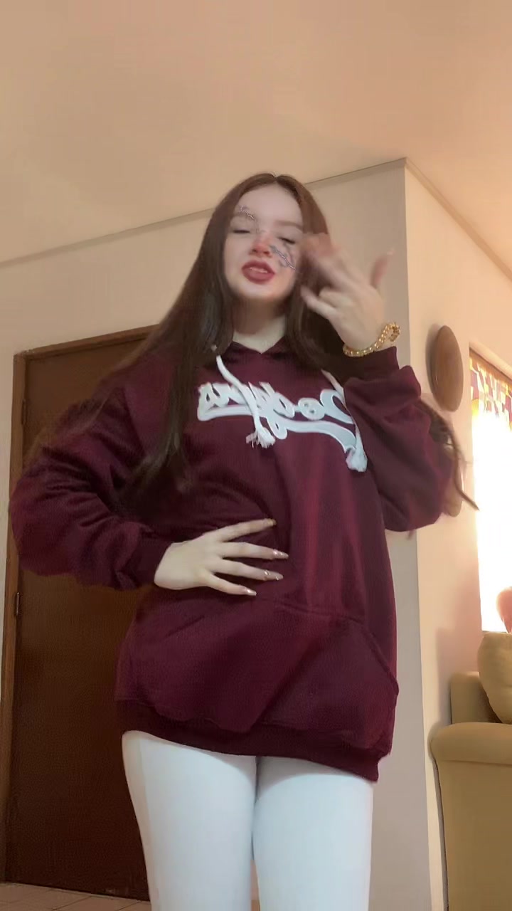 @Mariana🍒