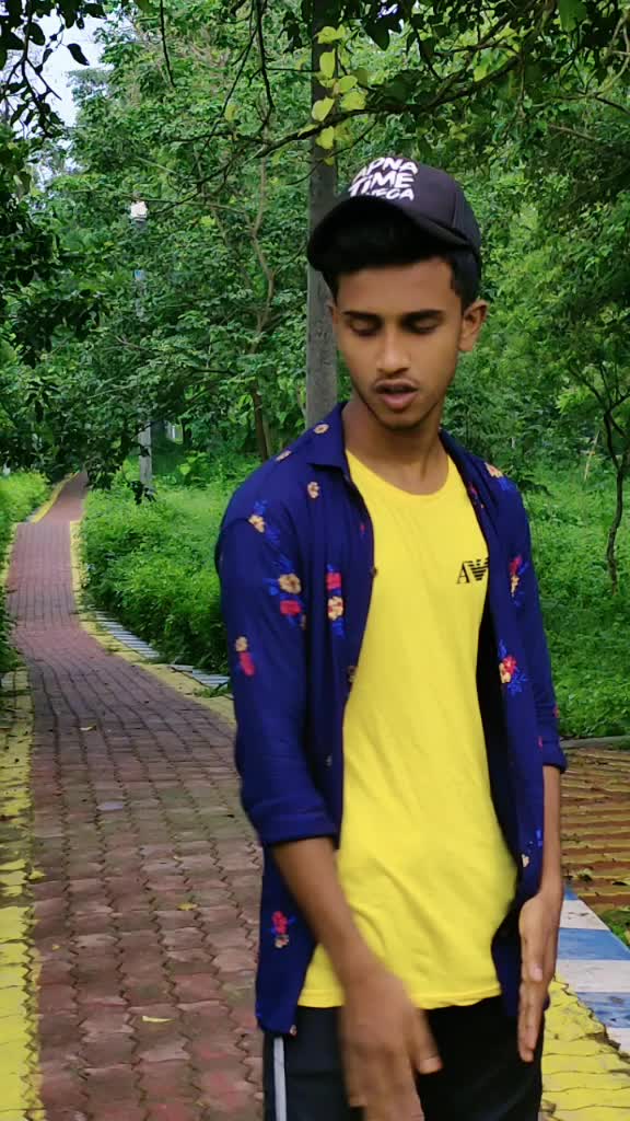@😜 I AM SINGLE BOY😍