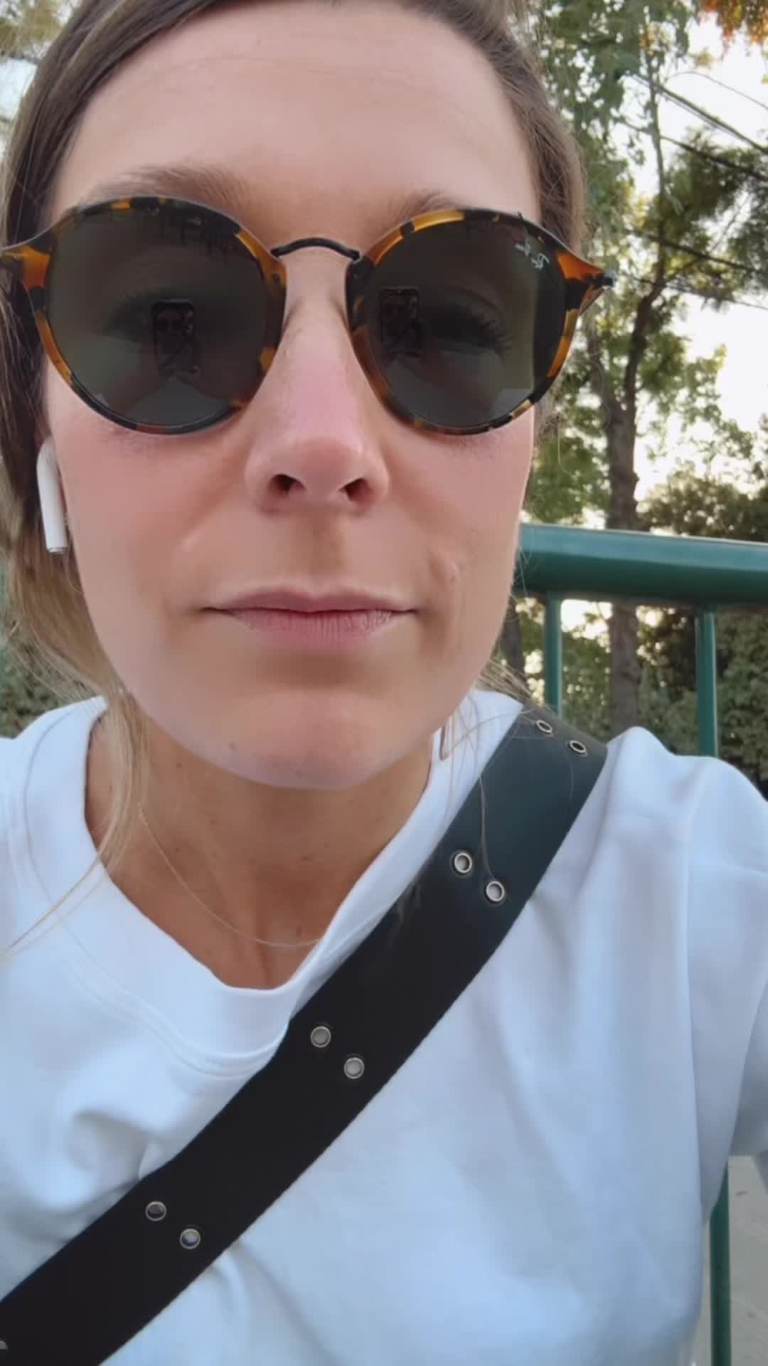 @Caro Veloso-Lo Pruebo Me Gusta