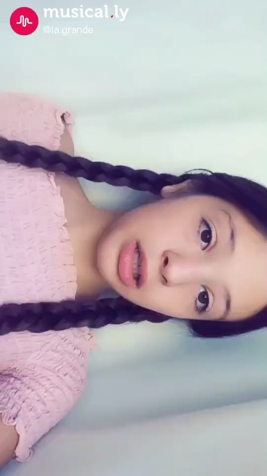 @Ꮆrande🌻