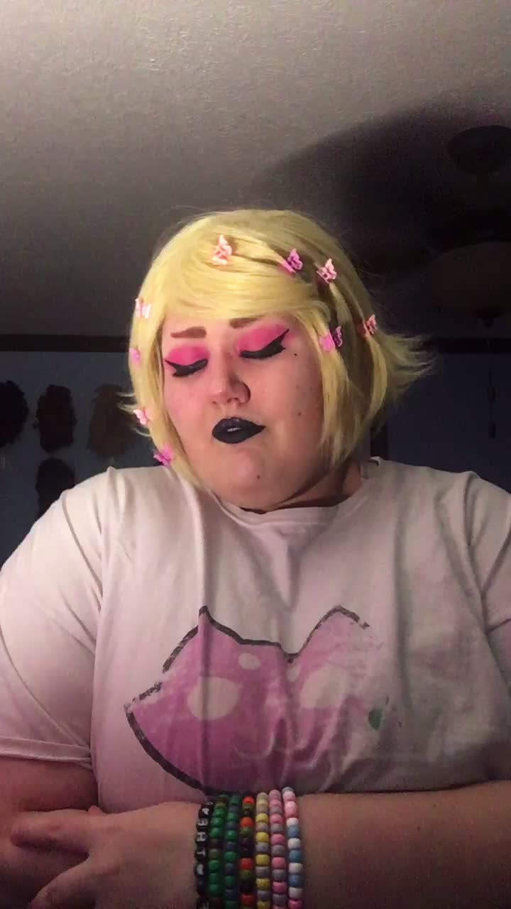 @JaneRoxy