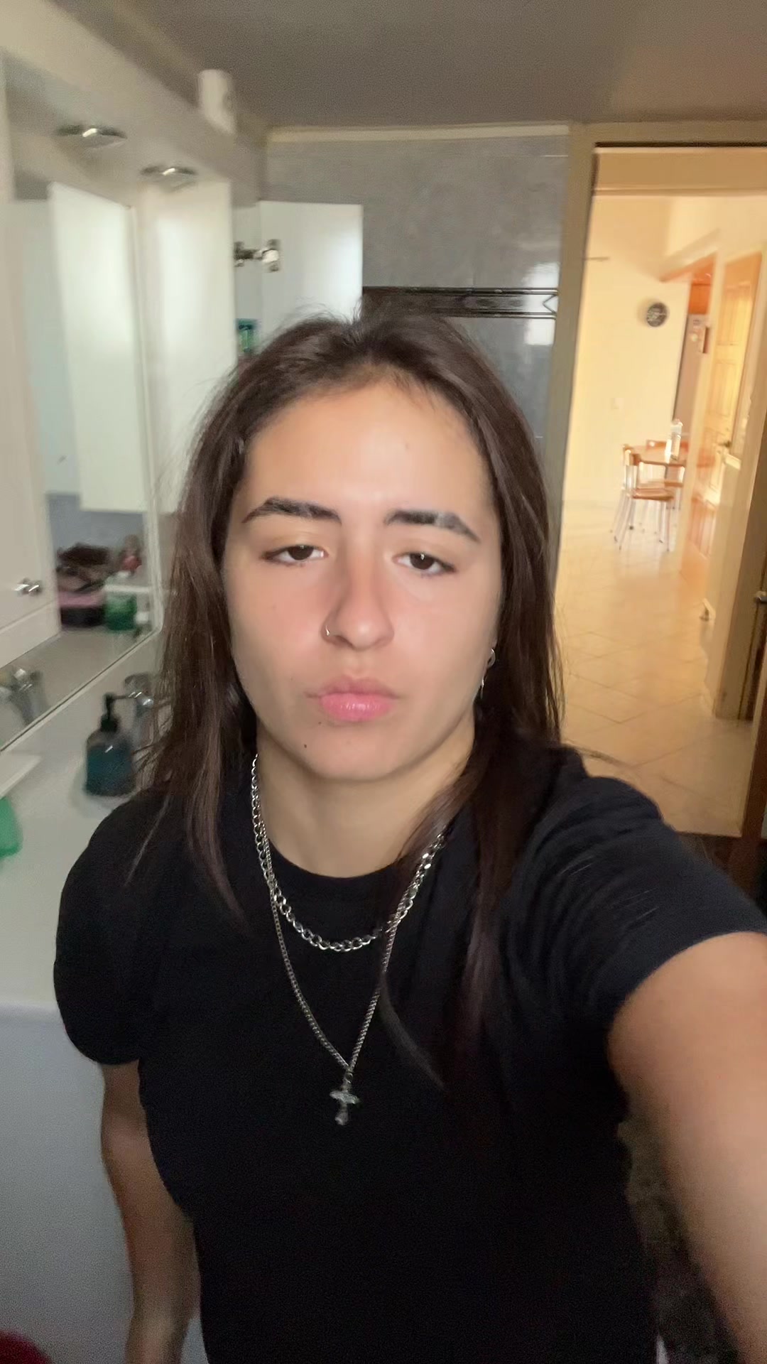 @d3sp0ina