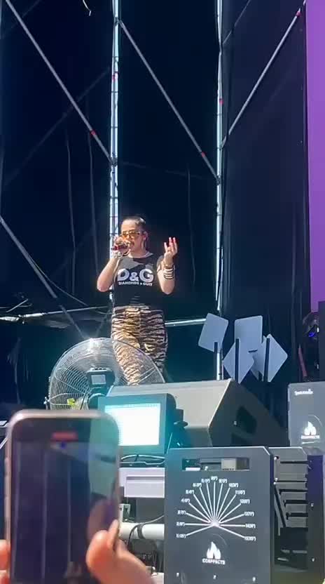 @carmenn
