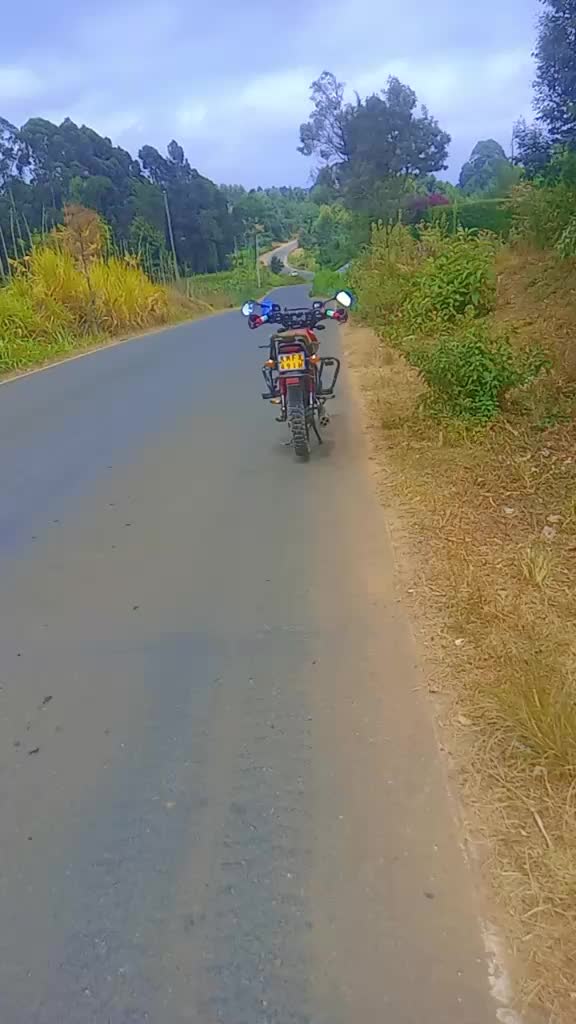 @Veni🇰🇪