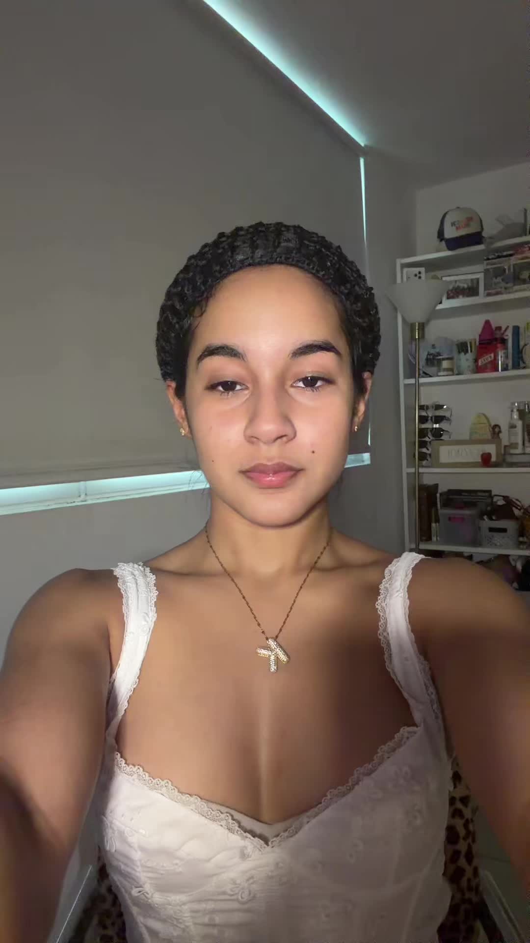 @karlasofiiiiia