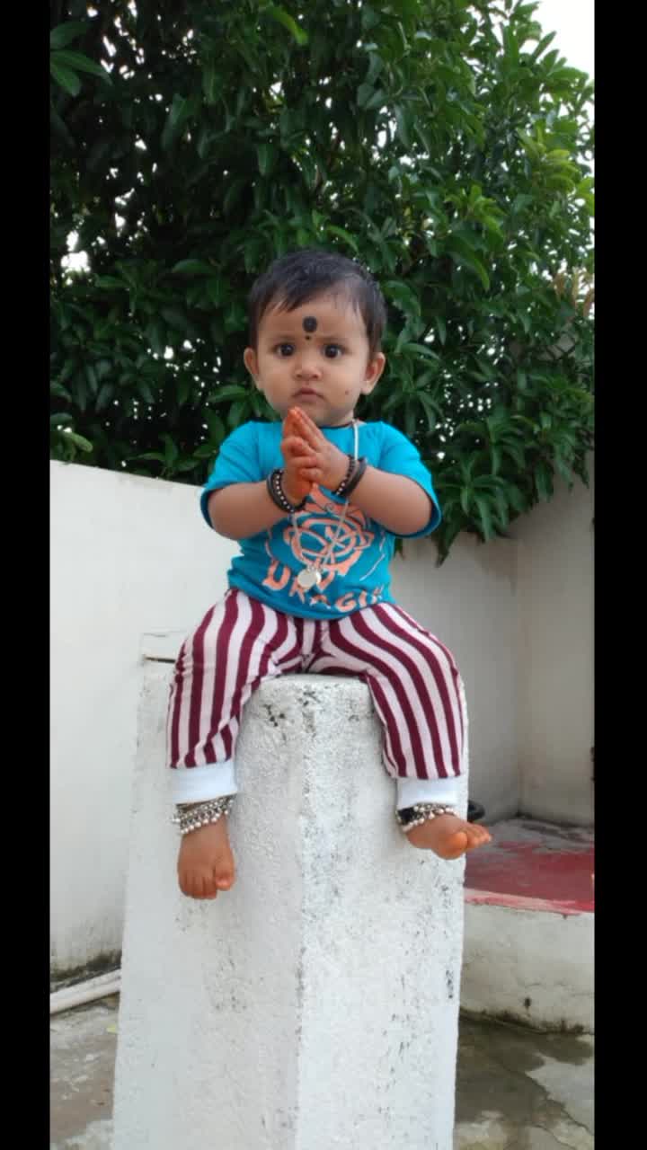 @Sravani mudiraj