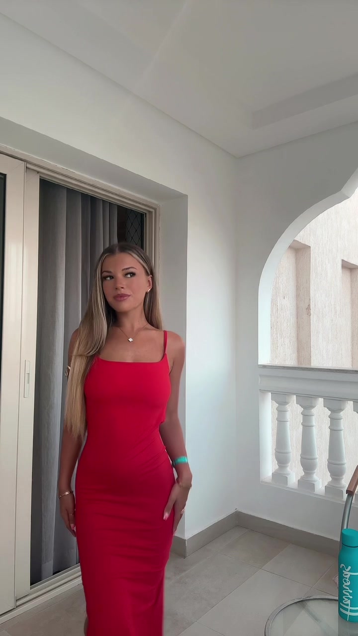 @Mia Charlton🍒