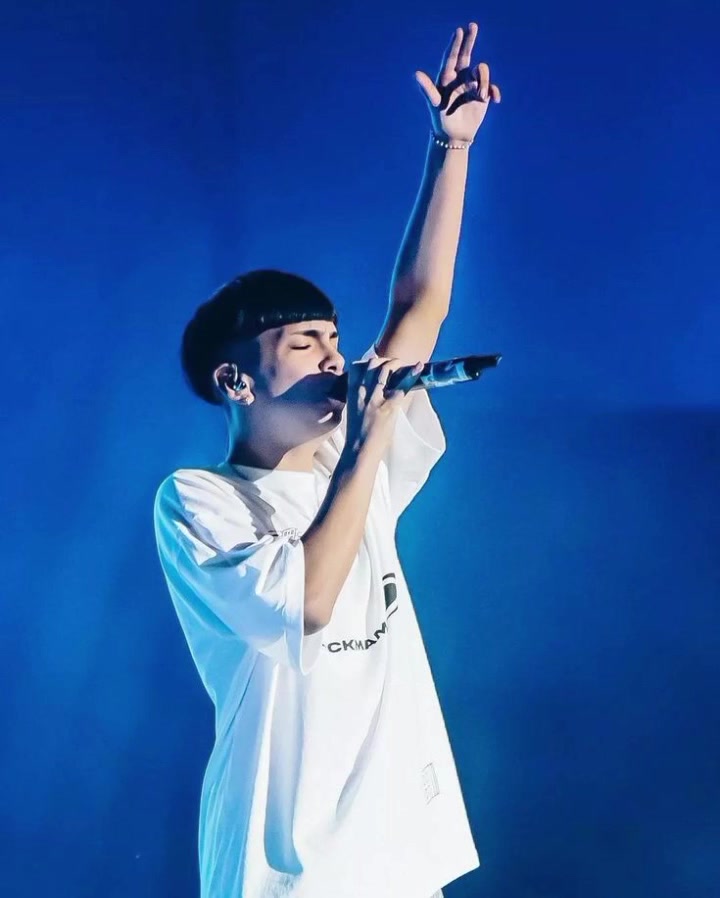 @[M]usic! &lsaquo;𝟹