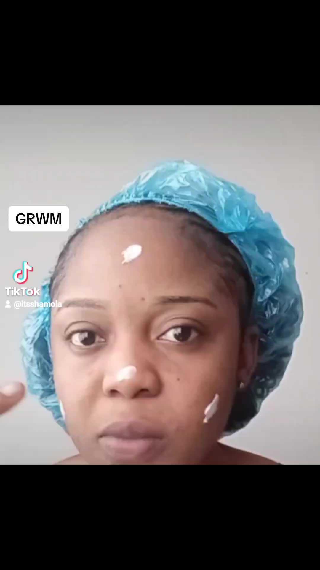 @itsshamola | Content Creator