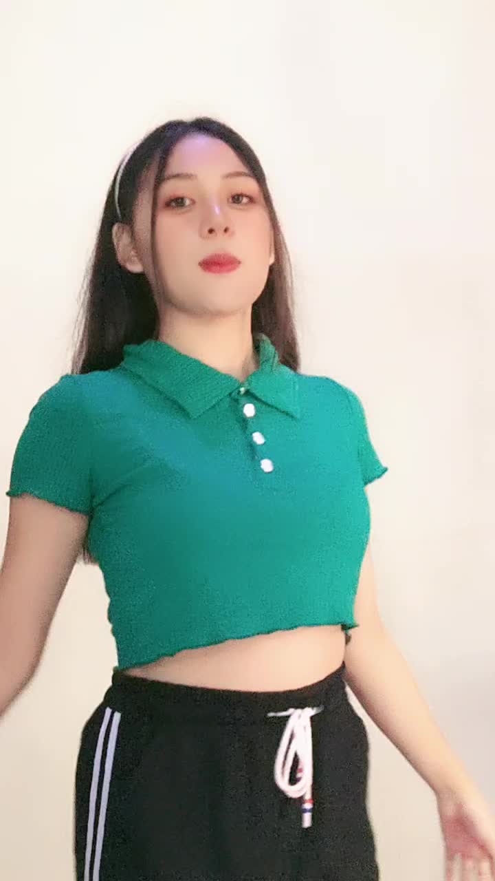 @🦋