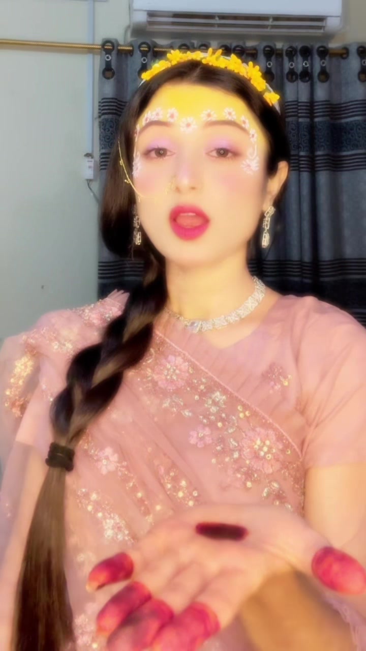 @Salochna Malhi✨