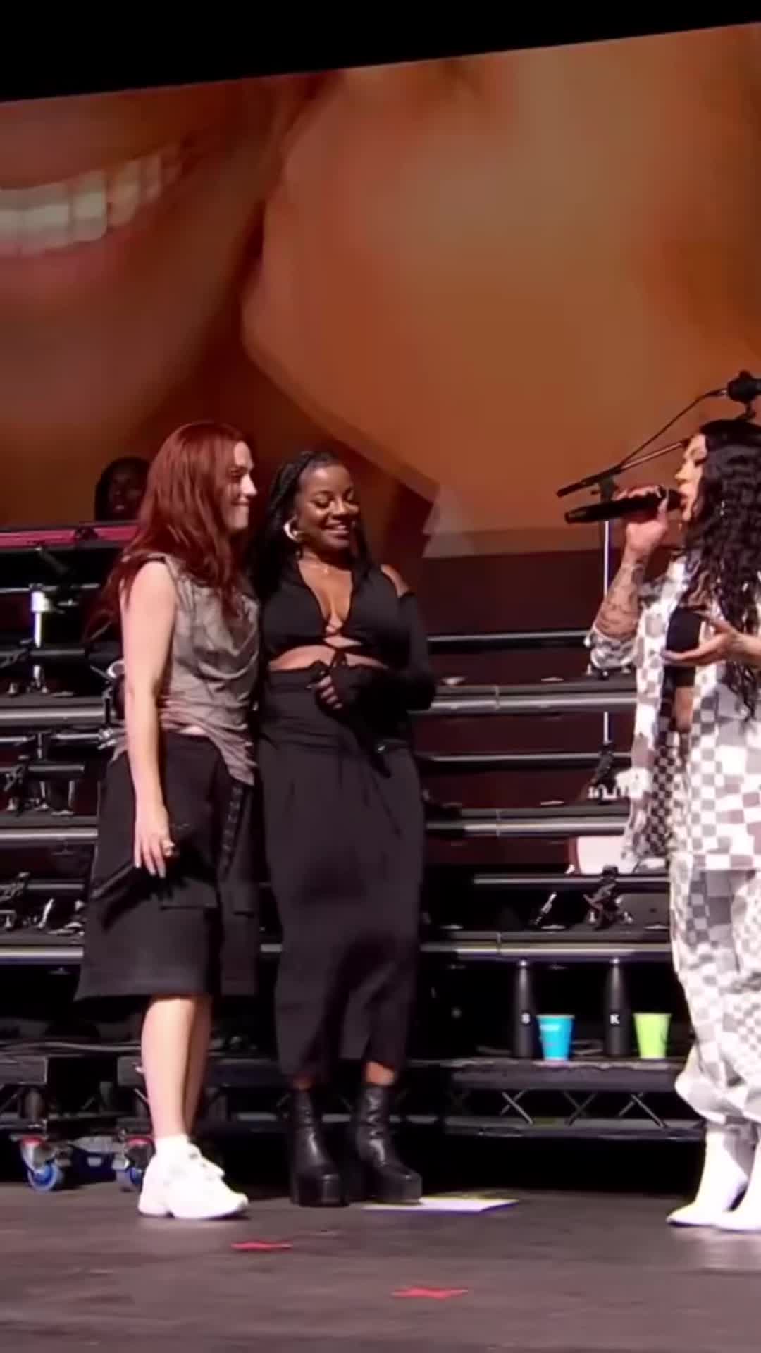 @Sugababes
