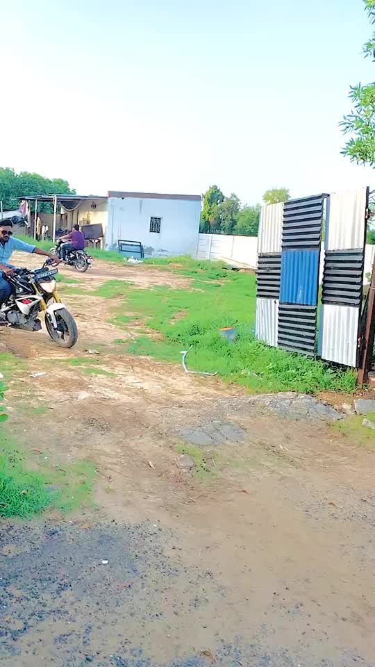 @BHUDEV_CHORU👑🦁