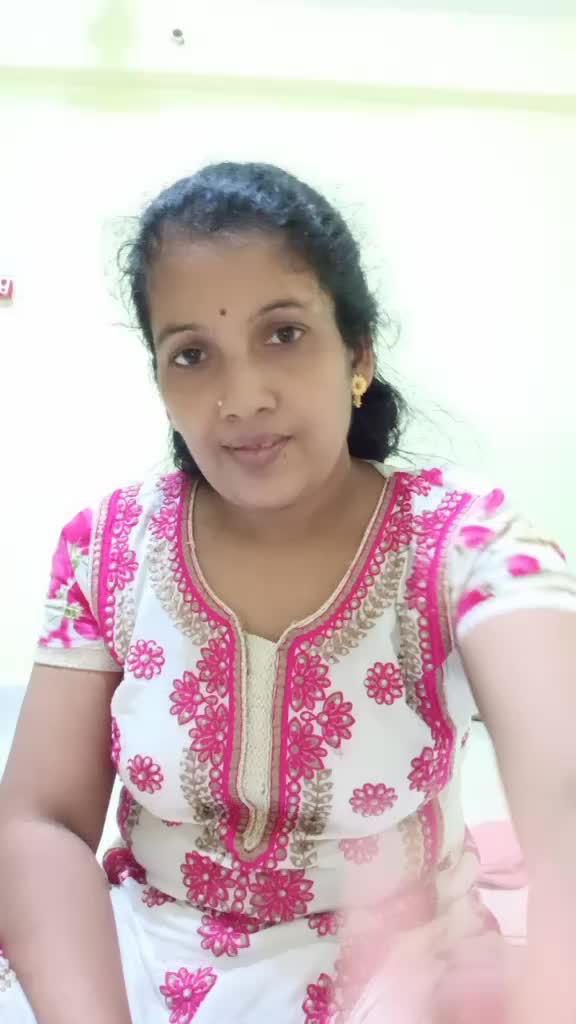 @मुंबई ची राणी यमी यम