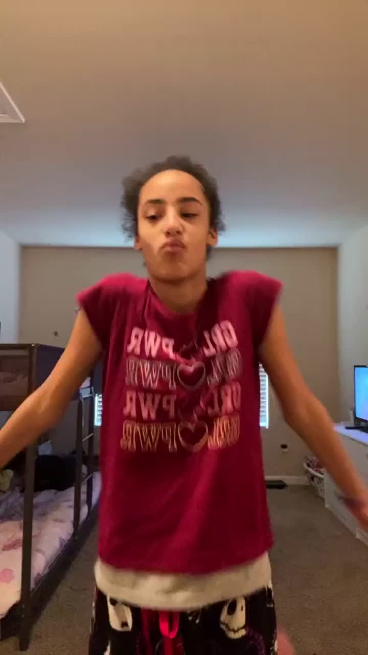@LukeyBear