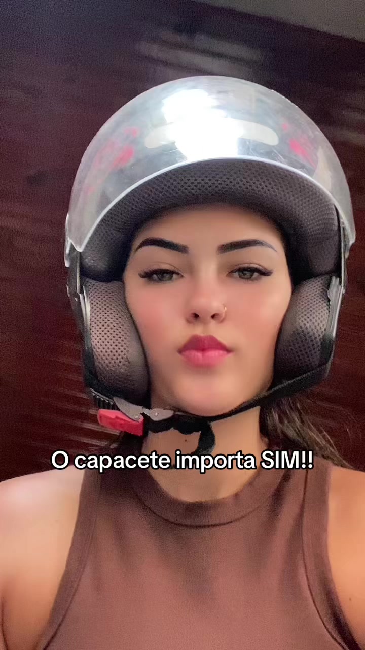 @_emanuellycarolina