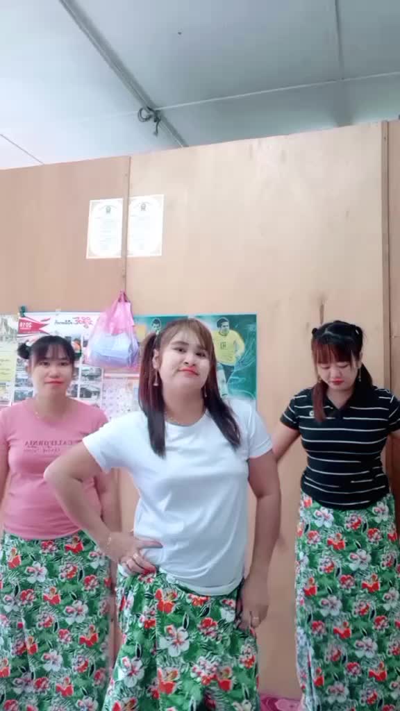 @မူမူျမင့္