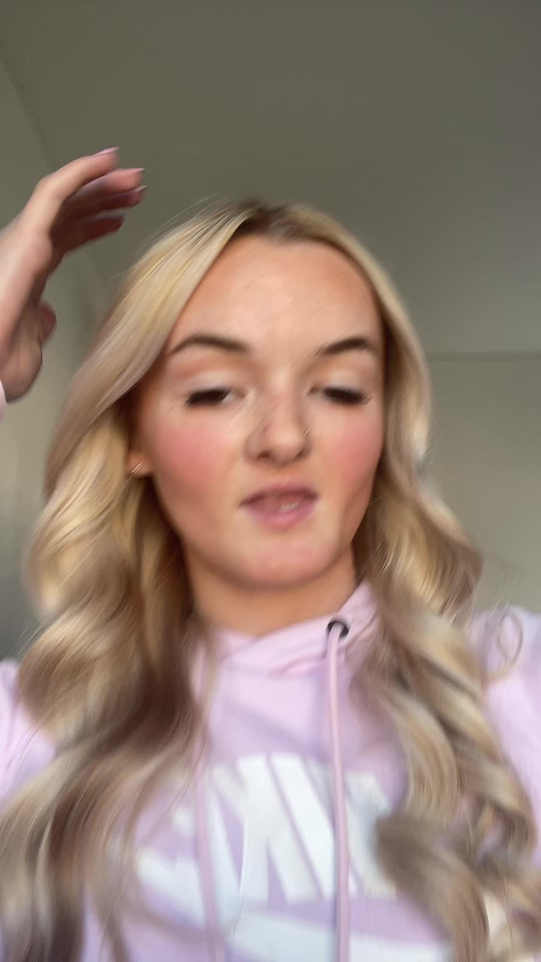 @Caitlin💋