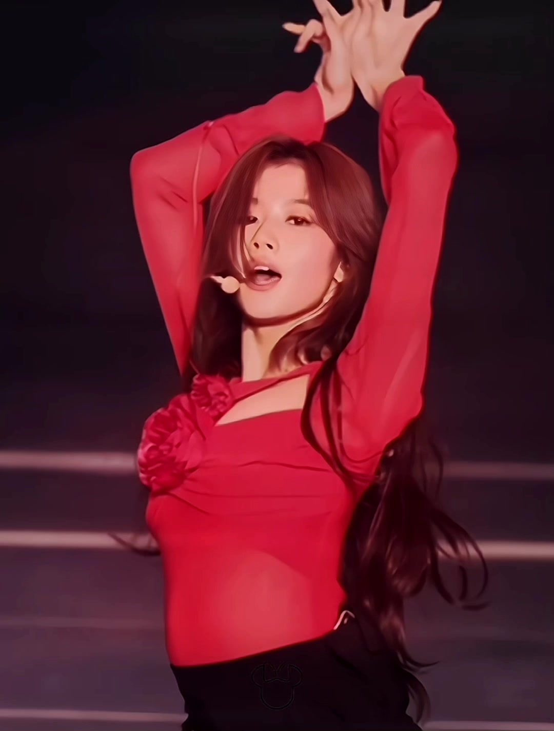 @QU33N