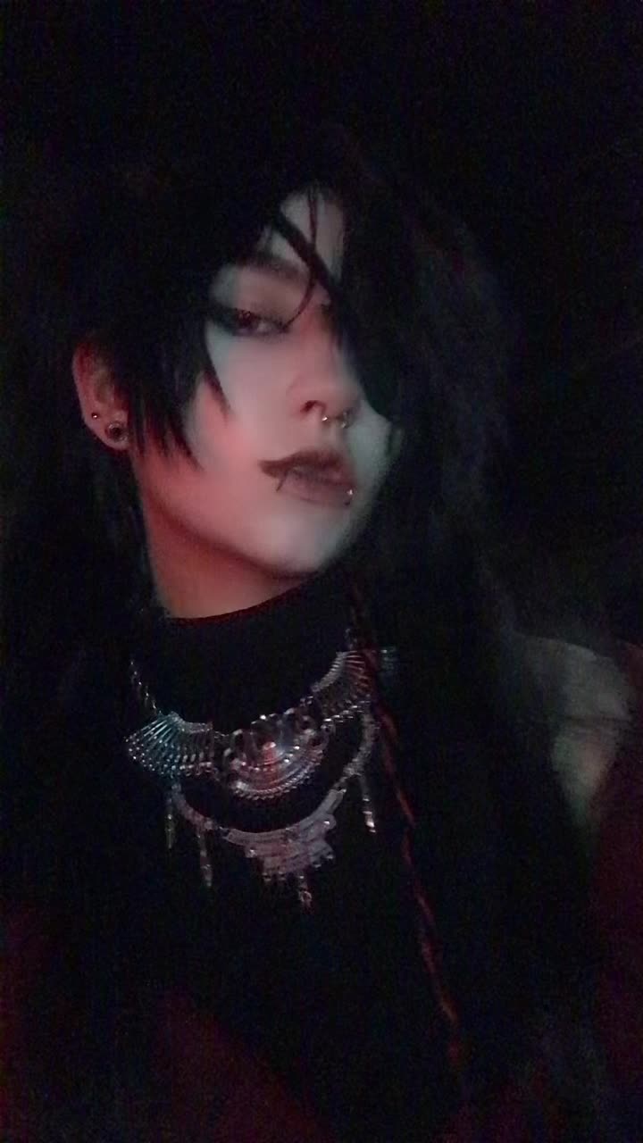 @nikk .-.