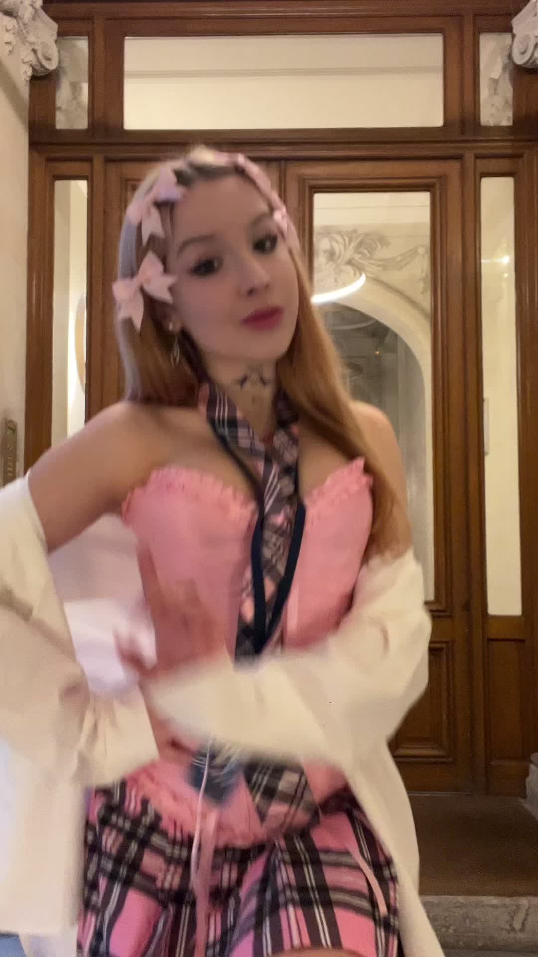 @monwitchh