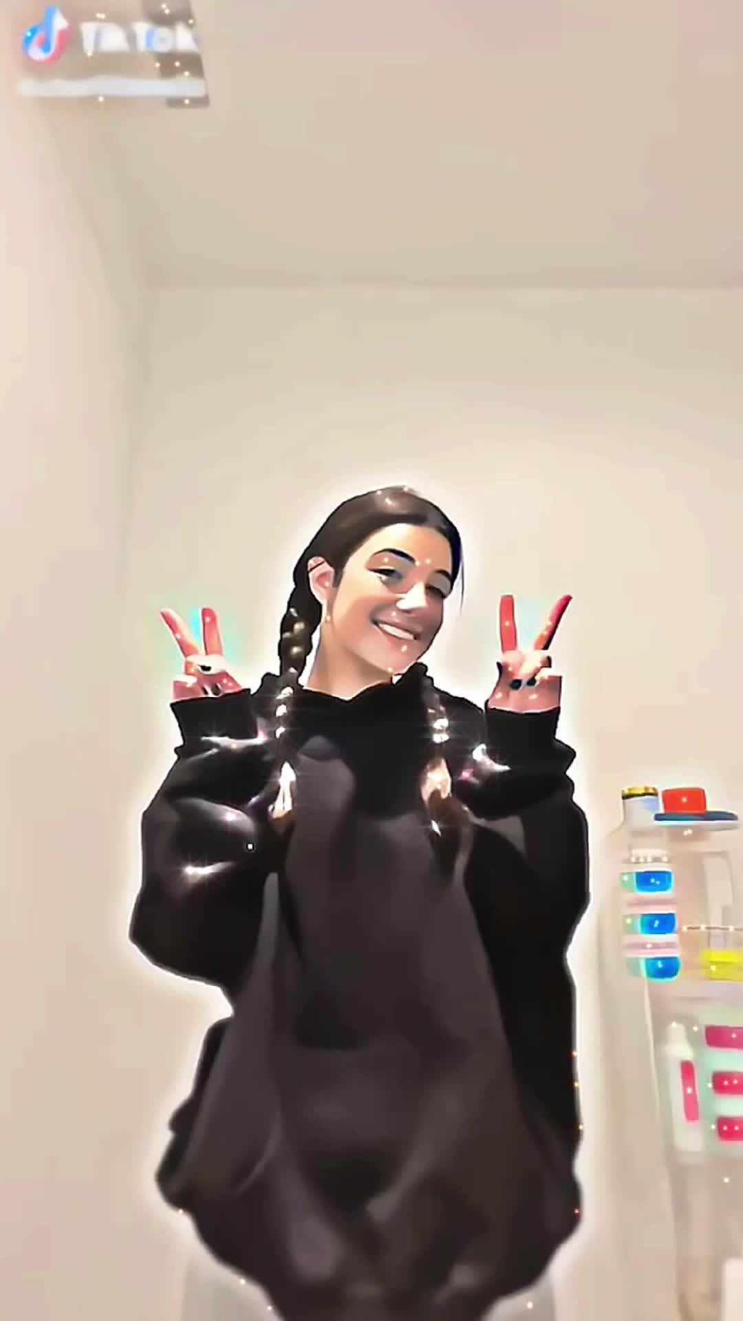 @𖤐۪ ·