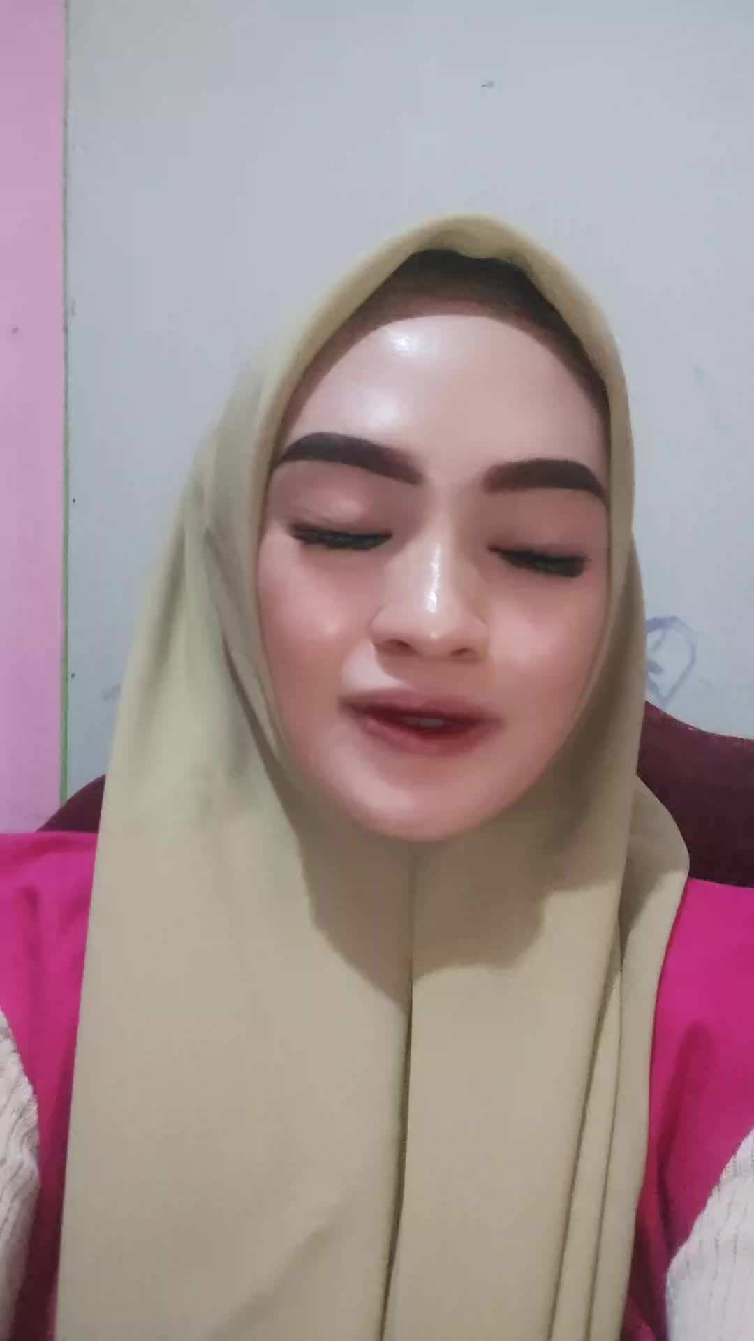 @hY. Ai&cek 🦋