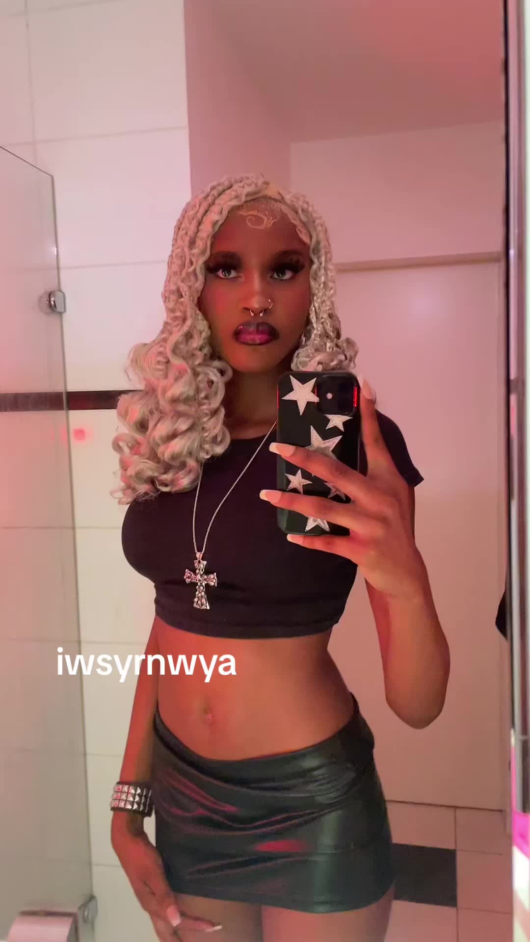 @Gigi 🦇