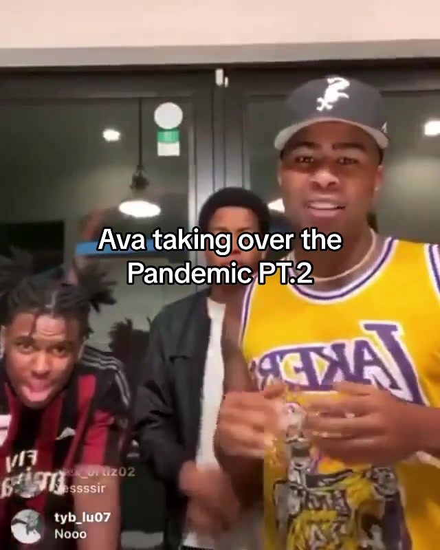@Ava