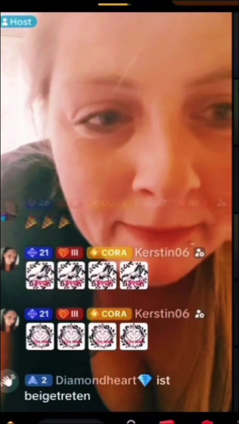 @Cora 🐴 👩🏼&zwj;🌾🐴🦄🤴🏻