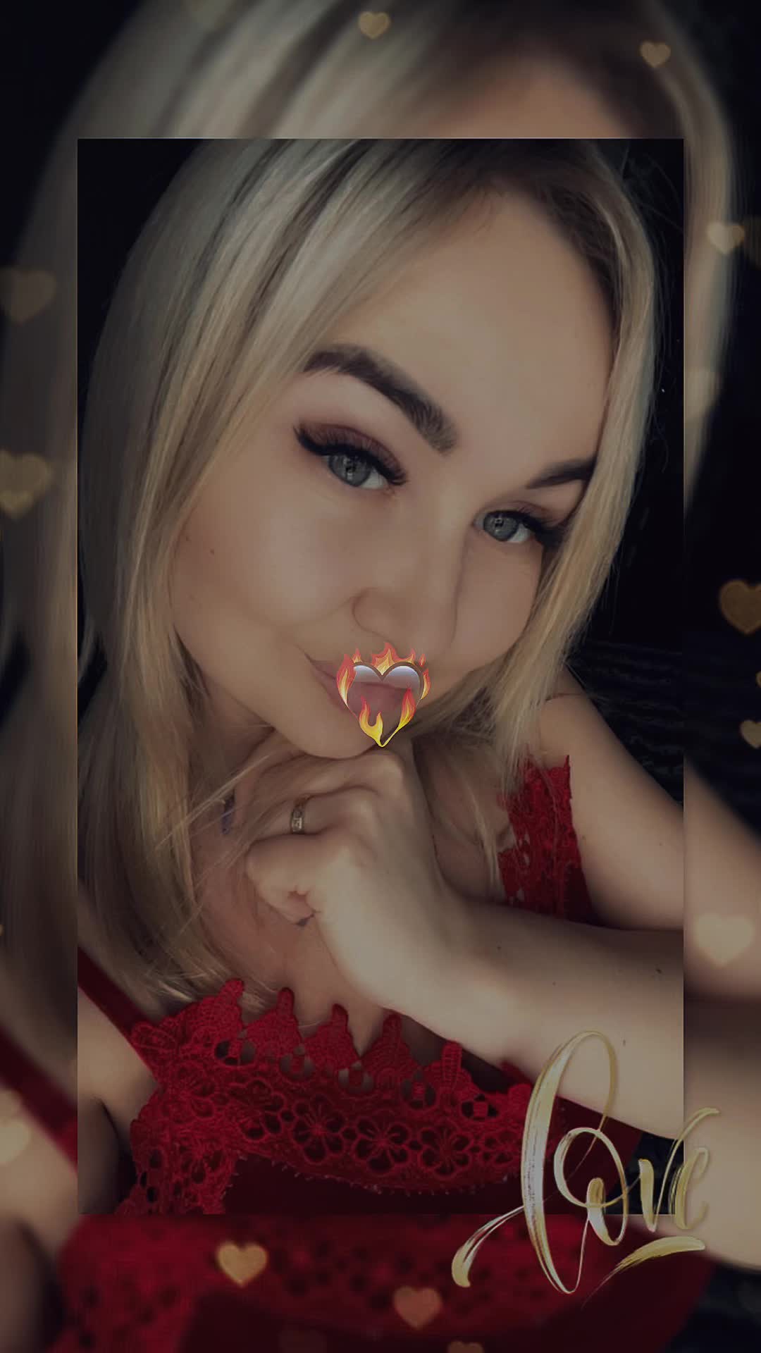 @Аленочка