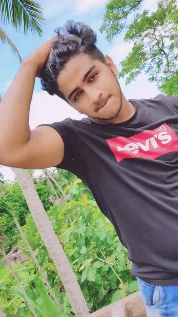 @🤴 its ur KING 🤴
